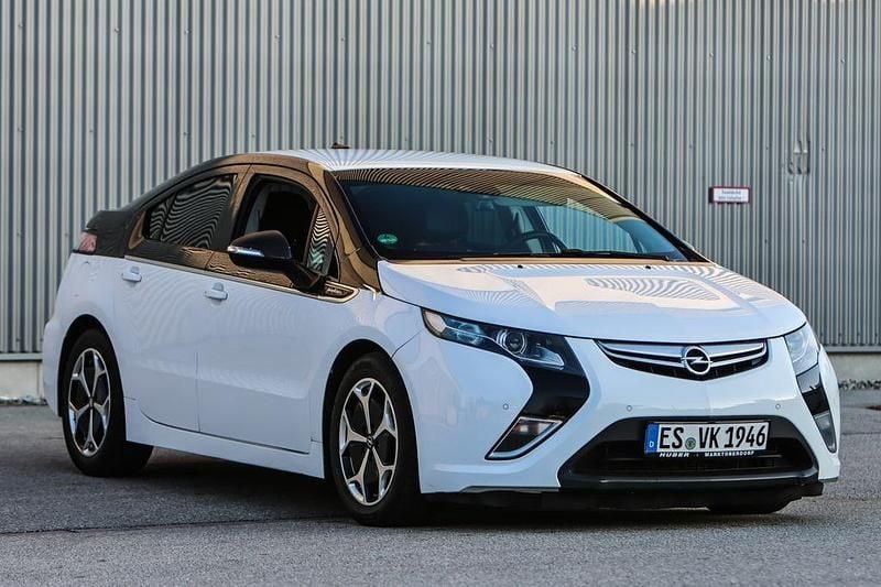 Gebraucht Opel Ampera Edition 151 PS (111 kW) 2012 Weiß Kleinwagen