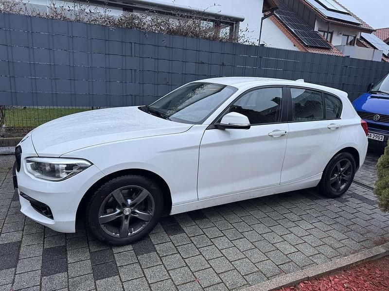 Gebraucht BMW 116 M Sport 109 PS (80 kW) 2016 Weiß Kleinwagen