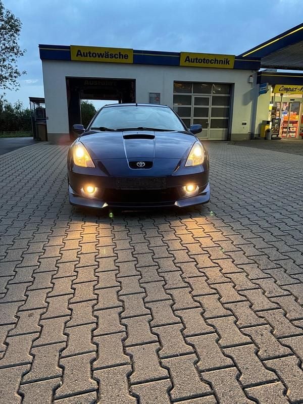 Blau Gebraucht 2000 Toyota Celica Coupé | 5.999 € (Etwas zu teuer) - Bild 1/4