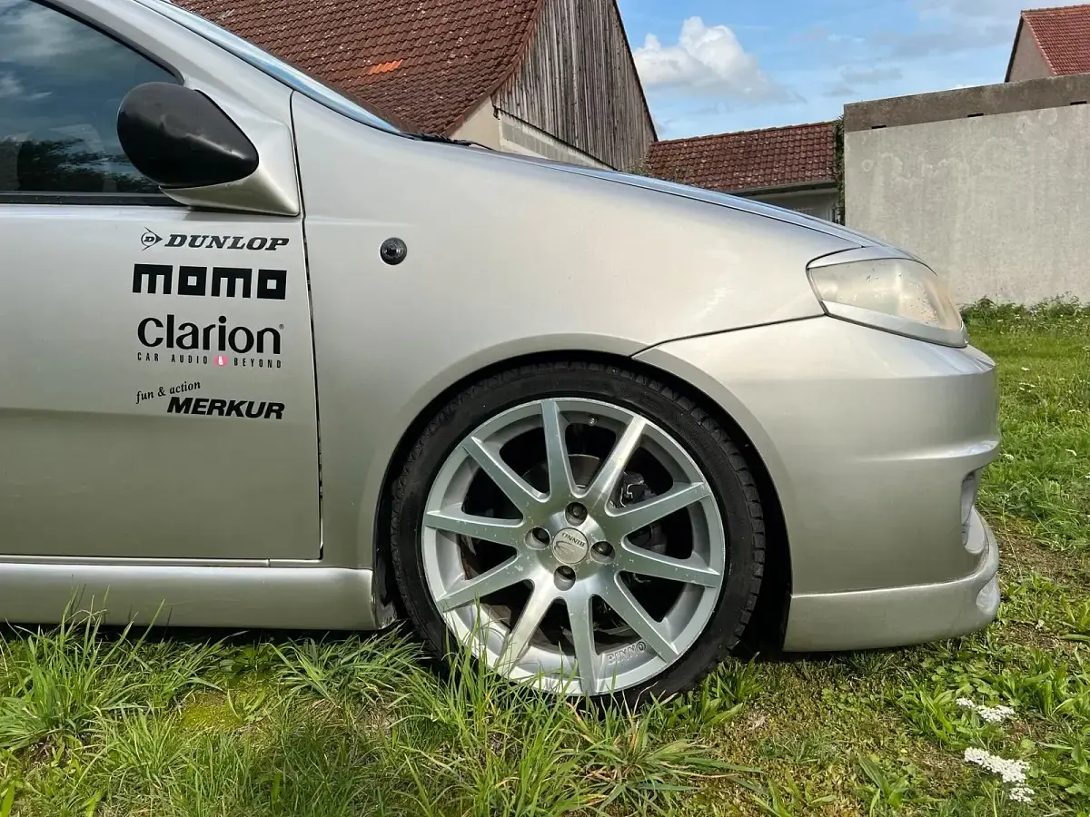 Gebraucht Fiat Punto 70 PS (51 kW) 2004 Silber Kleinwagen