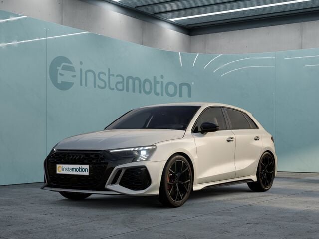 Gebraucht Audi RS3 Ambiente 400 PS (294 kW) 2024 Weiß Limousine