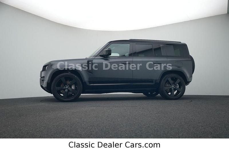 Neu Land Rover Defender Dynamic 300 PS (220 kW) 2025 Grau SUV