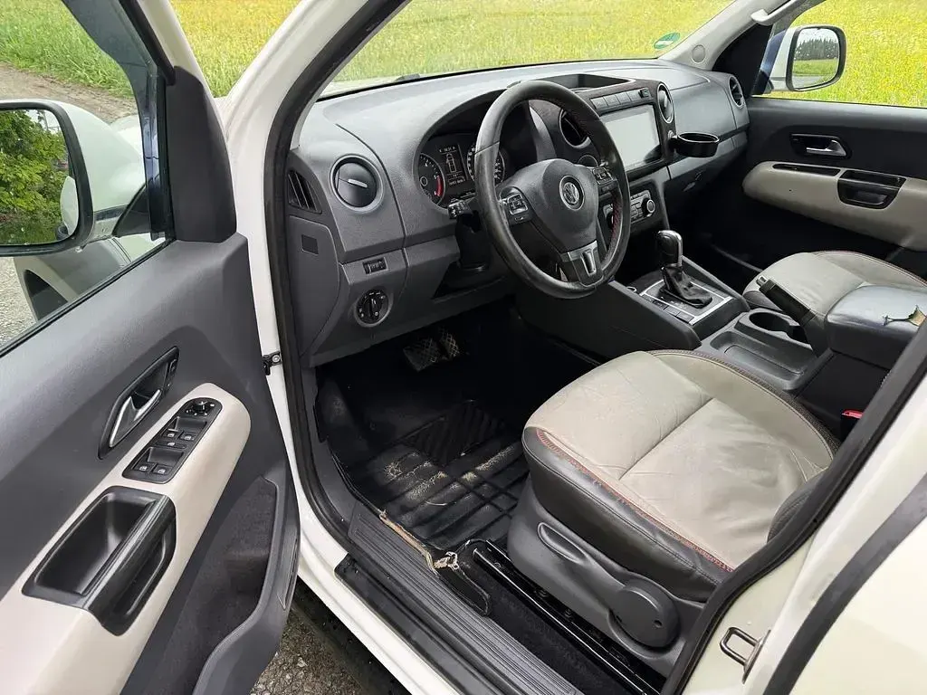 Second-hand VW Amarok 179 CP (131 kW) 2013 Alb Pickup