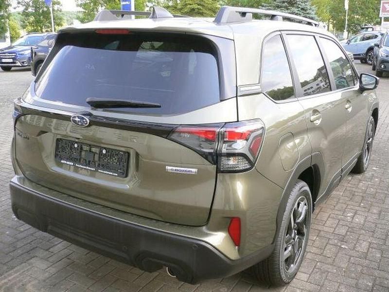 Gebraucht Subaru Forester Exclusive+ 136 PS (100 kW) 2025 Grün SUV