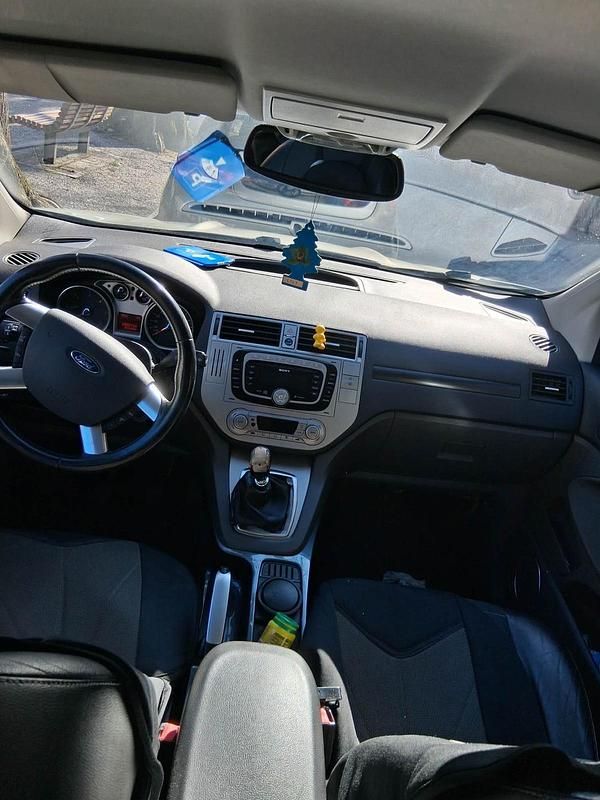 Gebraucht Ford Kuga 140 PS (102 kW) 2009 SUV