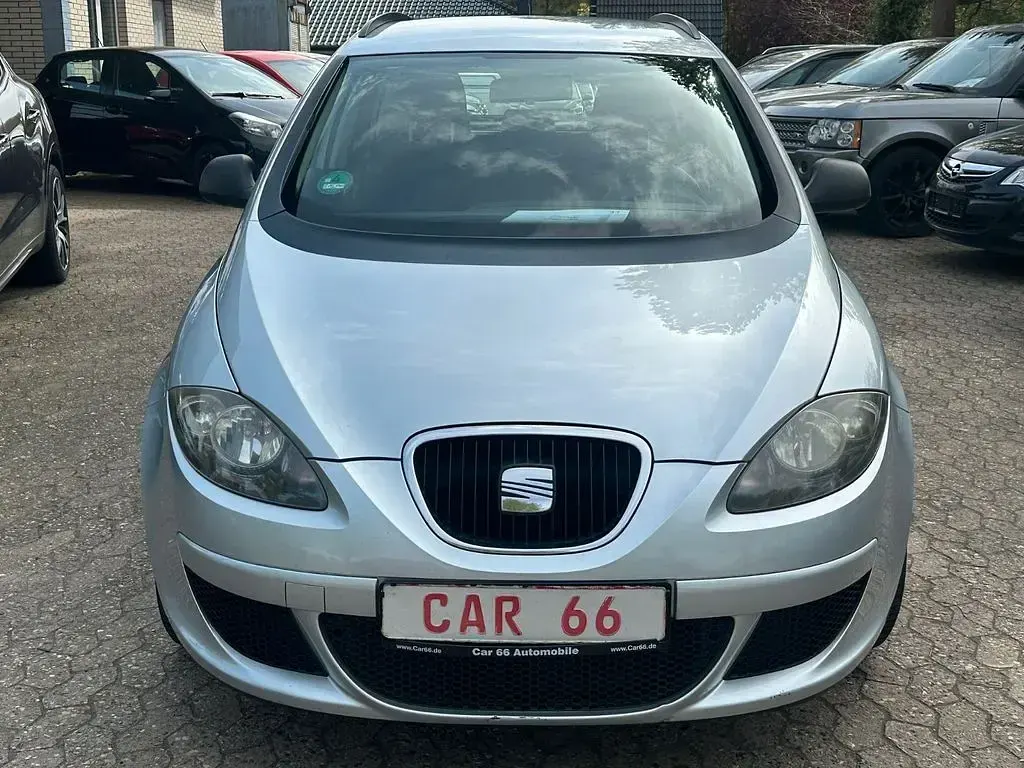 Używany Seat Altea 105 KM (77 kW) 2008 Srebrny Minivan