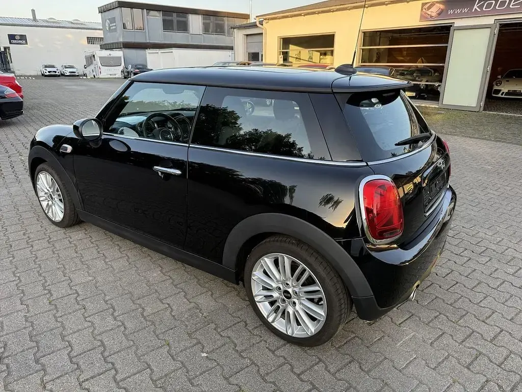 Occasion Mini Cooper Chili 136 ch (100 kW) 2020 Noir Citadine