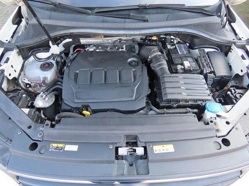 Gebraucht VW Tiguan 150 PS (110 kW) 2022 Weiß SUV