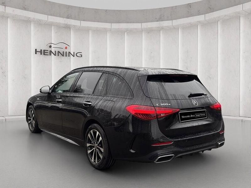 Gebraucht Mercedes C300e AMG 204 PS (150 kW) 2022 Lack obsidianschwarz Kombi