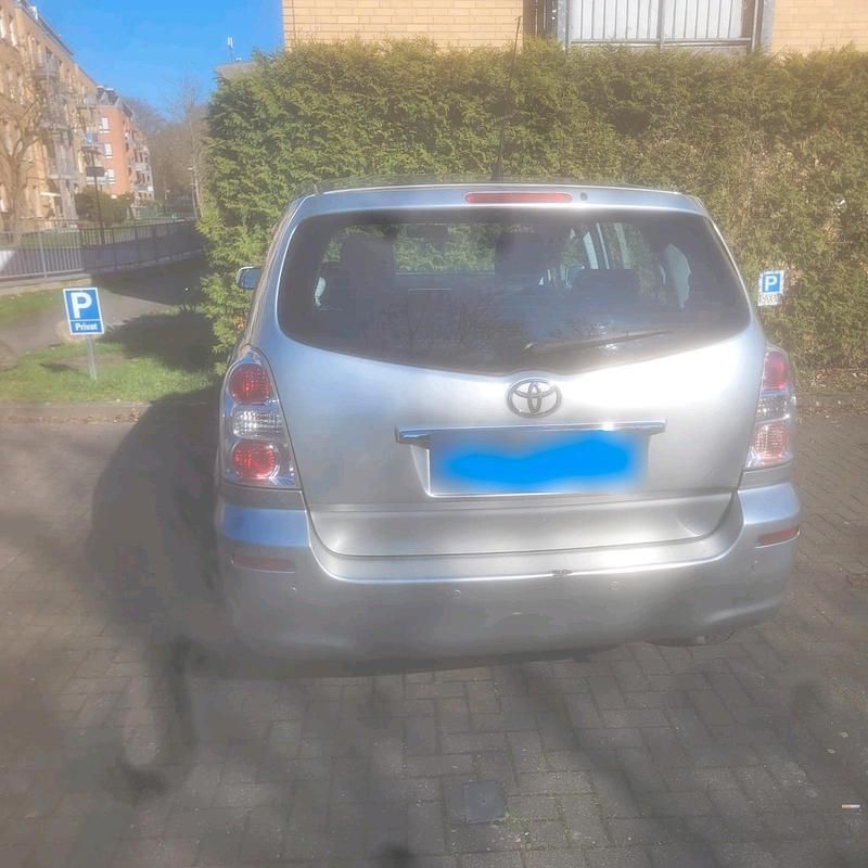 Gebraucht Toyota Corolla 129 PS (94 kW) 2007 Silber Kombi