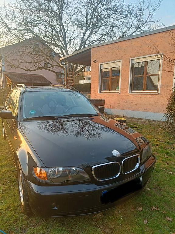Gebraucht BMW 316 116 PS (85 kW) 2005 Schwarz Kombi