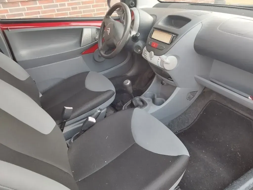 Gebraucht Citroën C1 Exclusive 68 PS (50 kW) 2009 Rot Kleinwagen