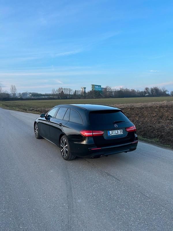 Gebraucht Mercedes E300 AMG 2020 Kombi