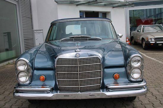 Gebraucht Mercedes W111 SE 160 PS (117 kW) 1969 Blau Cabrio