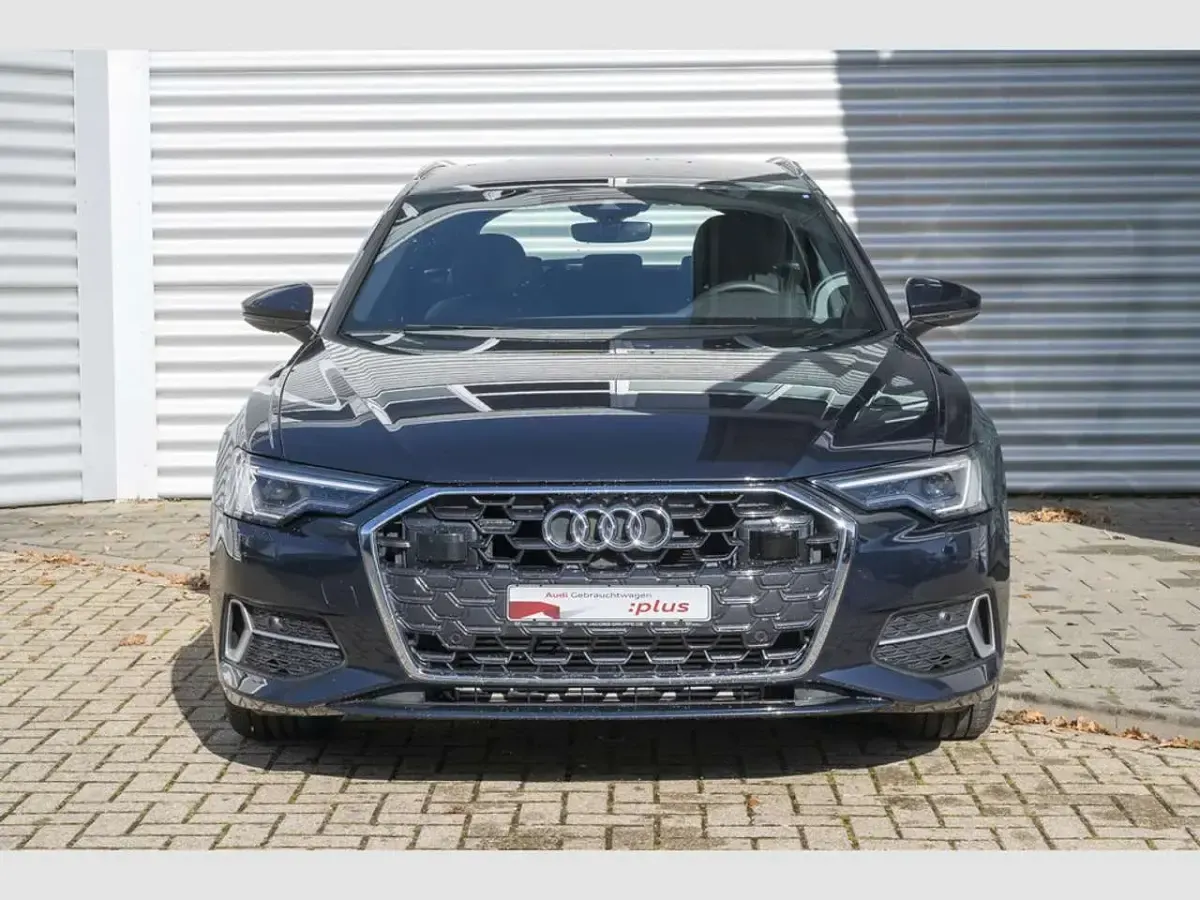 Gebraucht Audi A6 Advanced Plus 265 PS (194 kW) 2025 Blau Kombi