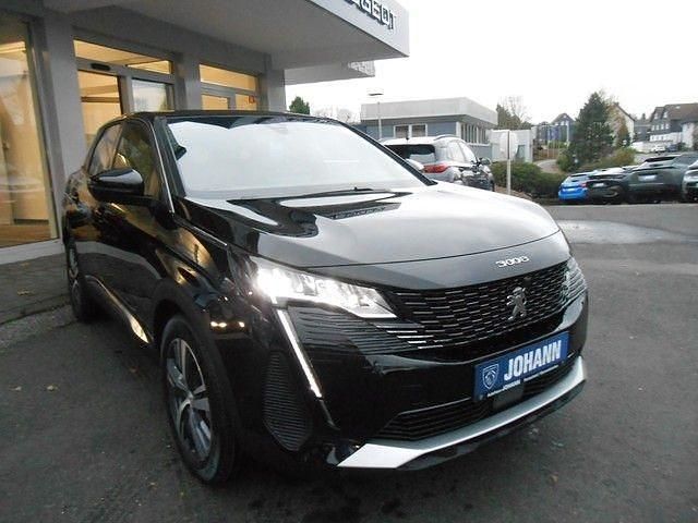 Gebraucht Peugeot 3008 Allure 224 PS (164 kW) 2024 Perla nera) (schwarz SUV
