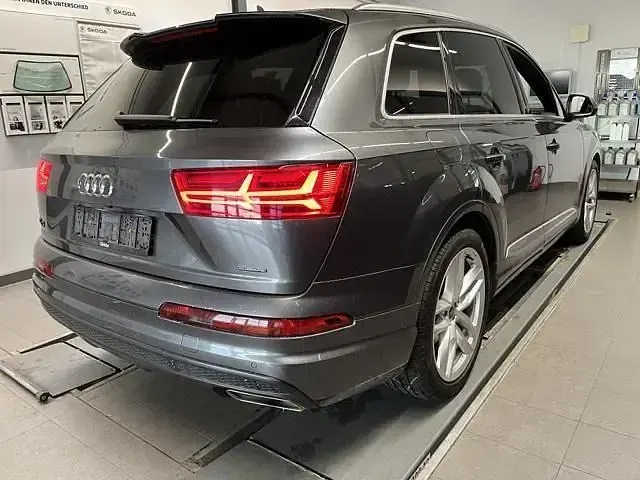 Gebraucht Audi Q7 S-Line 272 PS (200 kW) 2018 Daytonagrau perleffekt SUV