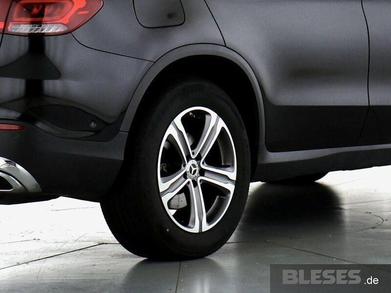 Gebraucht Mercedes GLC220 Style 194 PS (142 kW) 2022 Lack obsidianschwarz SUV
