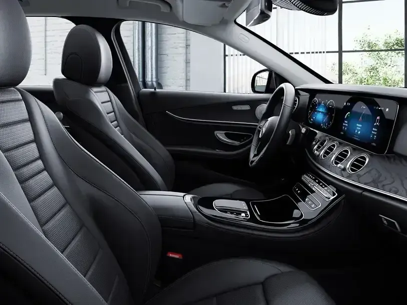 Second-hand Mercedes E220 Avantgarde 200 CP (147 kW) 2023 Argintiu Berlinǎ