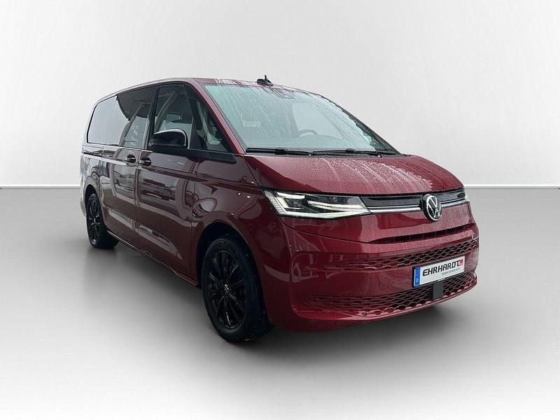 Gebraucht VW Multivan Life 150 PS (110 kW) 2024 Rot Van / Kleinbus