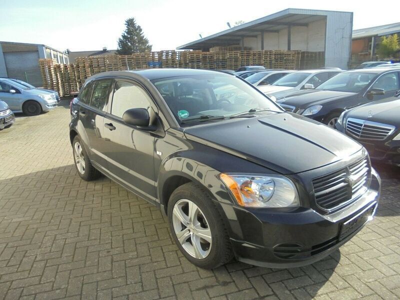 Gebraucht Dodge Caliber SE 140 PS (102 kW) 2008 Schwarz metallic Kleinwagen