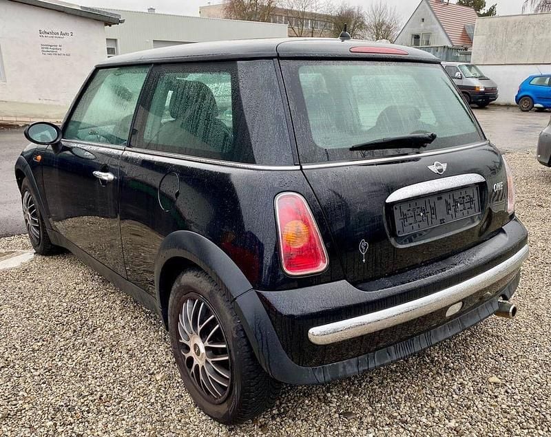 Gebraucht Mini ONE 90 PS (66 kW) 2003 Jet black ii Kleinwagen