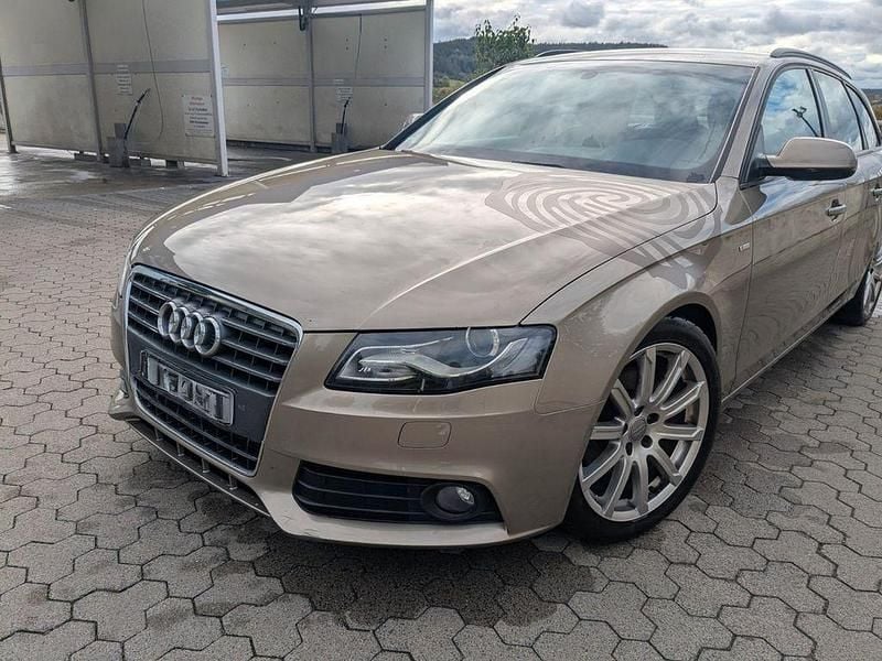 Gold Gebraucht 2009 Audi A4 S-Line Limousine | 6.200 € (Guter Preis) - Bild 1/4