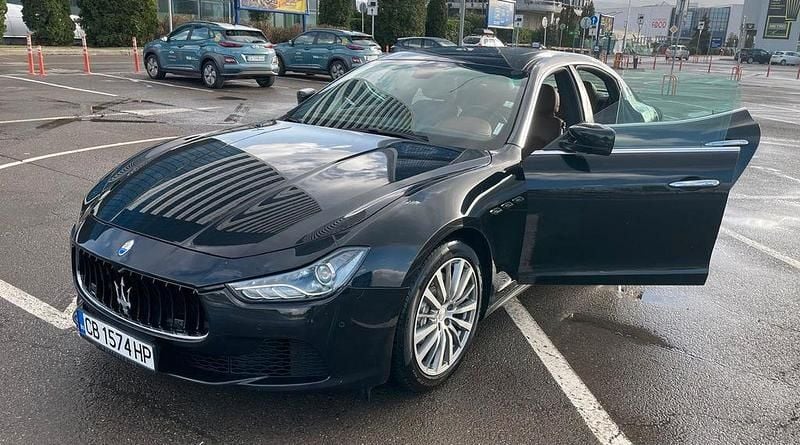 Gebraucht Maserati Ghibli 275 PS (202 kW) 2015 Schwarz Limousine