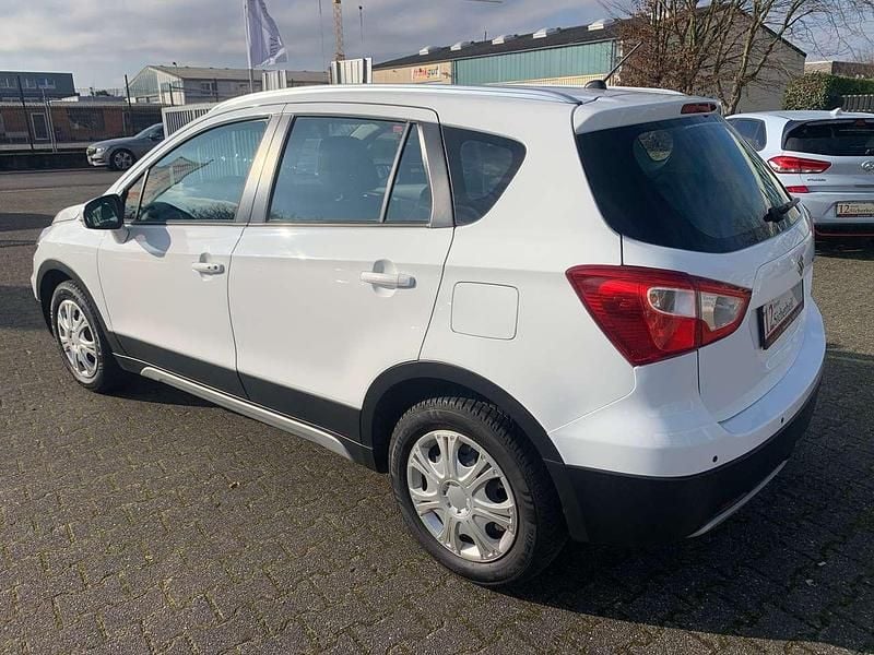 Gebraucht Suzuki SX4 S-Cross Comfort 120 PS (88 kW) 2014 Weiß SUV