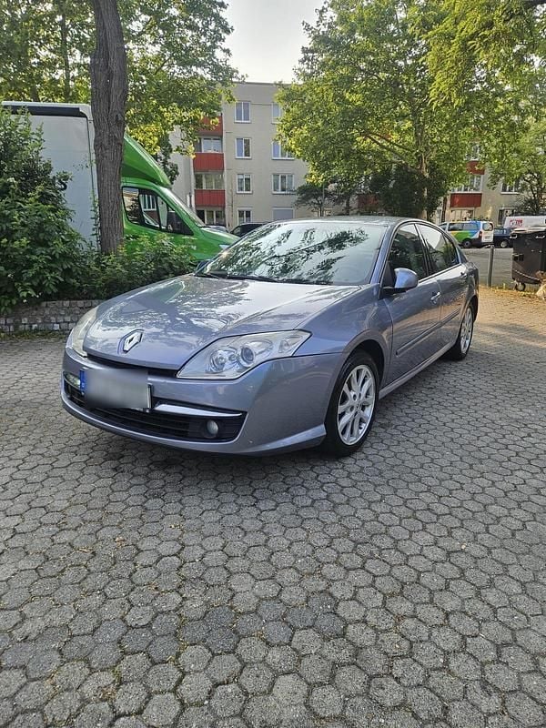 Blau Gebraucht 2007 Renault Laguna III Limousine | 2.750 € (Fairer Preis) - Bild 1/4