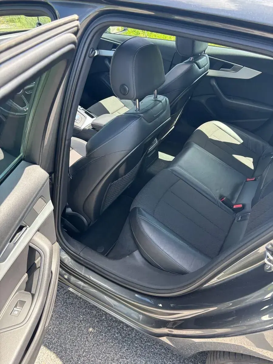 Gebraucht Audi A4 Ambiente 190 PS (139 kW) 2016 Grau Limousine