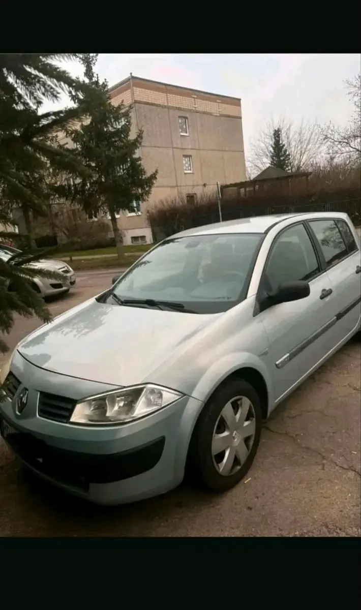 Gebraucht Renault Mégane II 135 PS (99 kW) 2003 Silber Kleinwagen