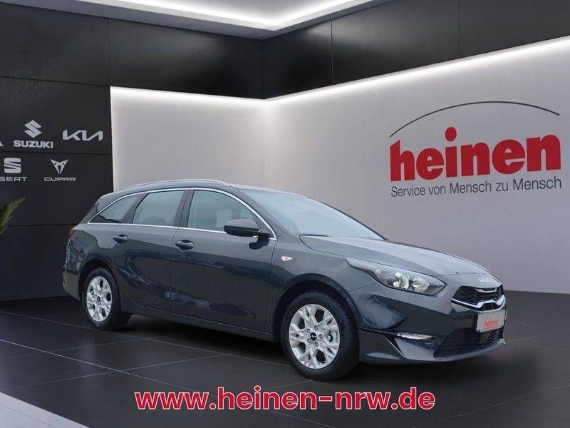 Second-hand Kia Ceed 140 CP (102 kW) 2025 Andere farbe Hatchback