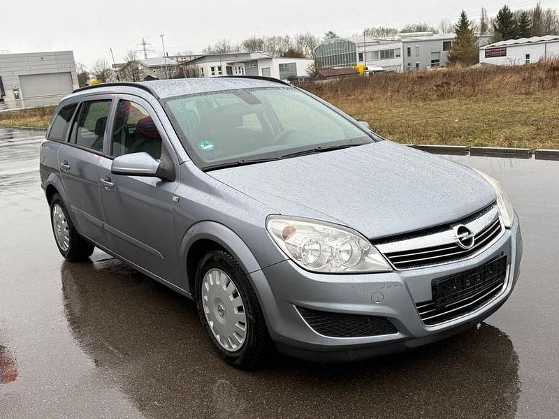 Gebraucht Opel Astra Edition 90 PS (66 kW) 2008 Silber Limousine