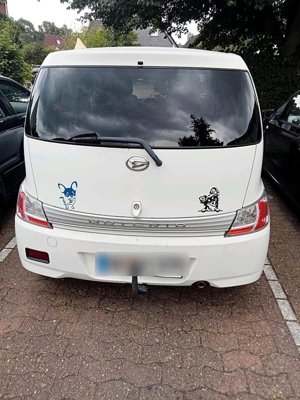 Weiß Gebraucht 2008 Daihatsu Materia Van / Kleinbus | 3.200 € (Fairer Preis) - Bild 1/4
