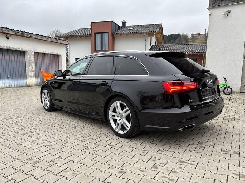 Gebraucht Audi A6 Sport 252 PS (185 kW) 2018 Schwarz Kombi