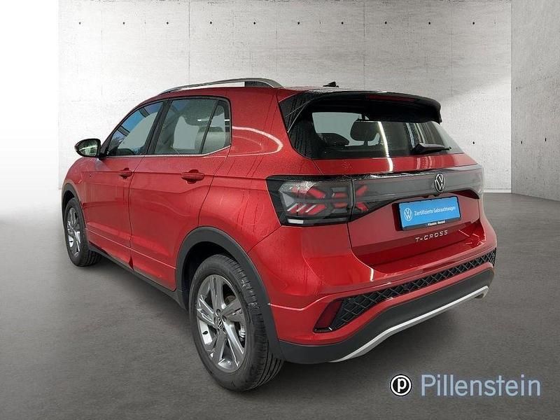 Gebraucht VW T-Cross R-line 116 PS (85 kW) 2024 Rot SUV
