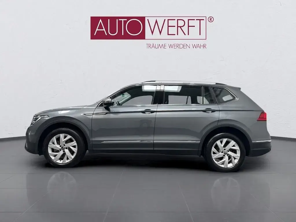 Gebraucht VW Tiguan Life 150 PS (110 kW) 2025 Grau SUV