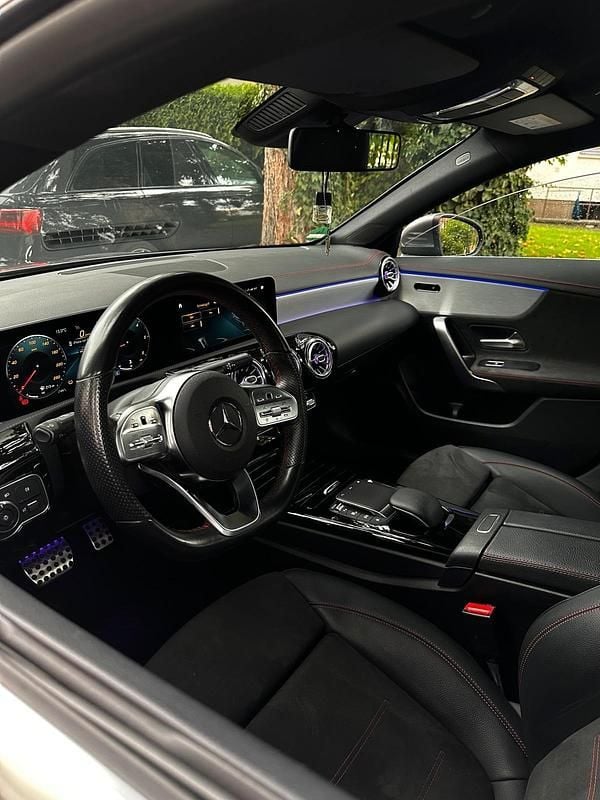 Gebraucht Mercedes CLA200 150 PS (110 kW) 2020 Grau Limousine