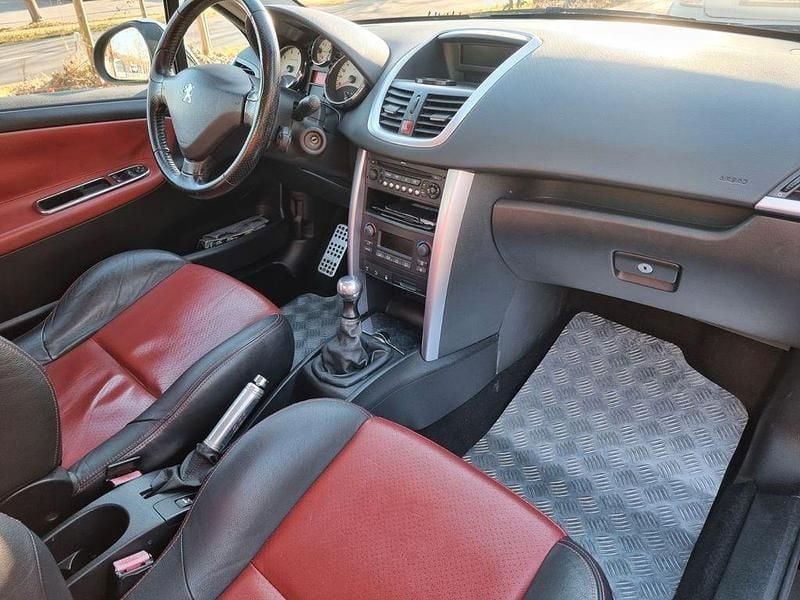 Gebraucht Peugeot 207 CC Platinum 150 PS (110 kW) 2008 Schwarz Cabrio