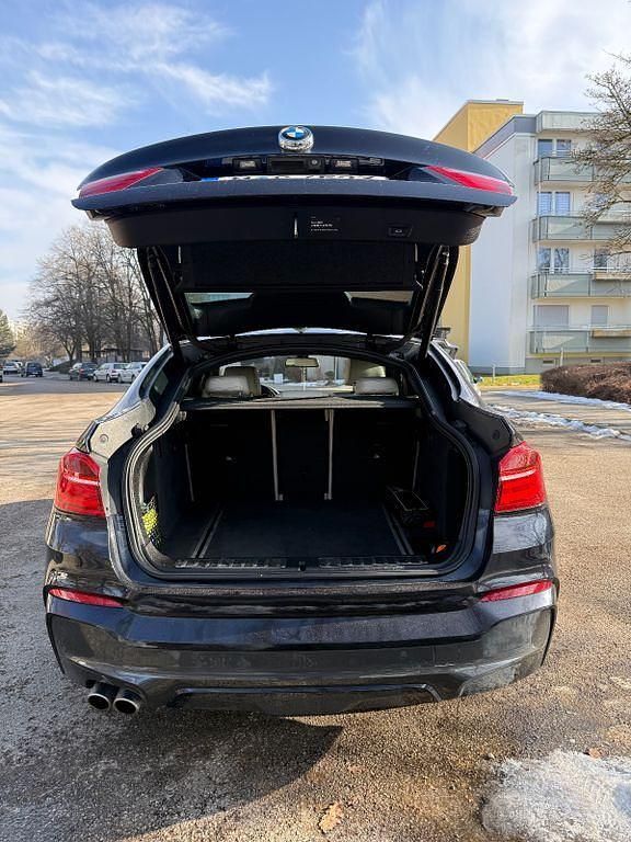 Gebraucht BMW X4 Advantage 258 PS (189 kW) 2017 Schwarz SUV