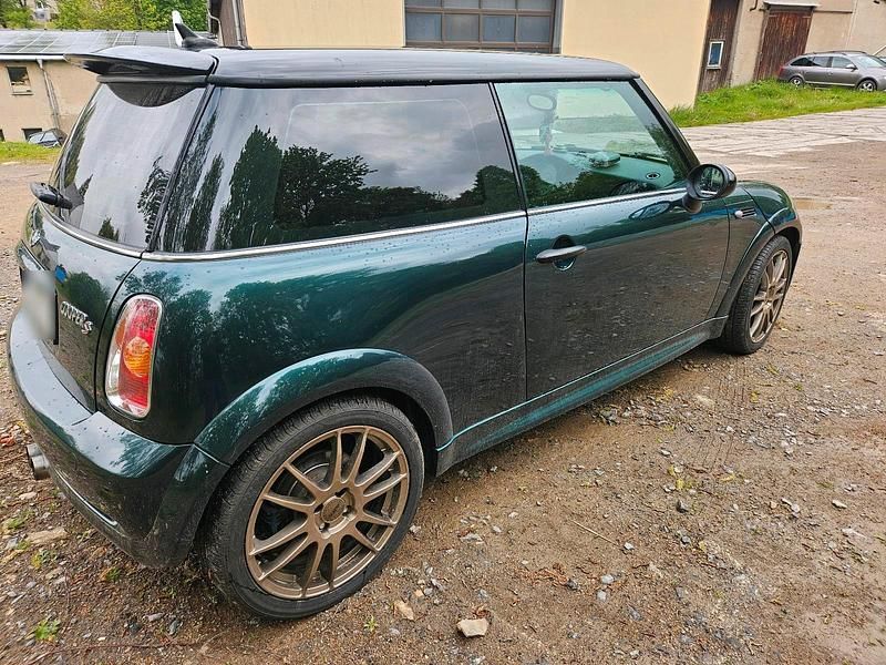 Second-hand Mini Cooper 116 CP (85 kW) 2002 Verde Hatchback