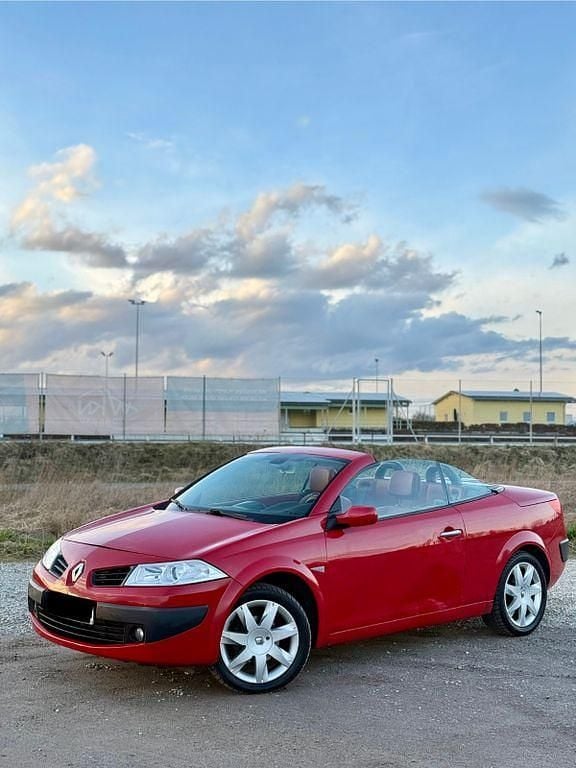 Gebraucht Renault Mégane Cabriolet 135 PS (99 kW) 2006 Rot Cabrio