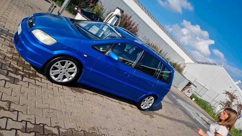 Blau Gebraucht 2005 Opel Zafira OPC Van / Kleinbus | 4.850 € - Bild 1/4