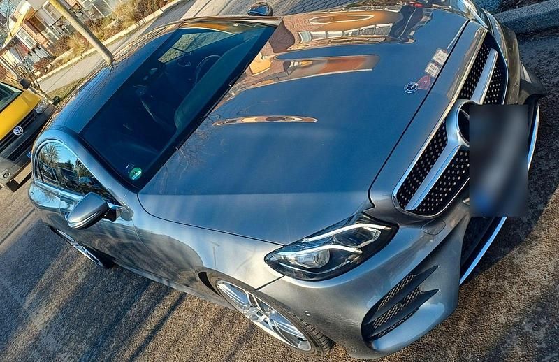 Gebraucht Mercedes E200 AMG 184 PS (135 kW) 2019 Grau Coupé