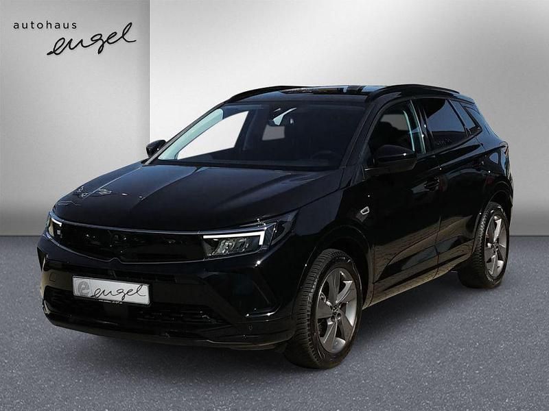 Diamant schwarz metallic Gebraucht 2023 Opel Grandland X SUV | 24.375 € (Fairer Preis) - Bild 1/4