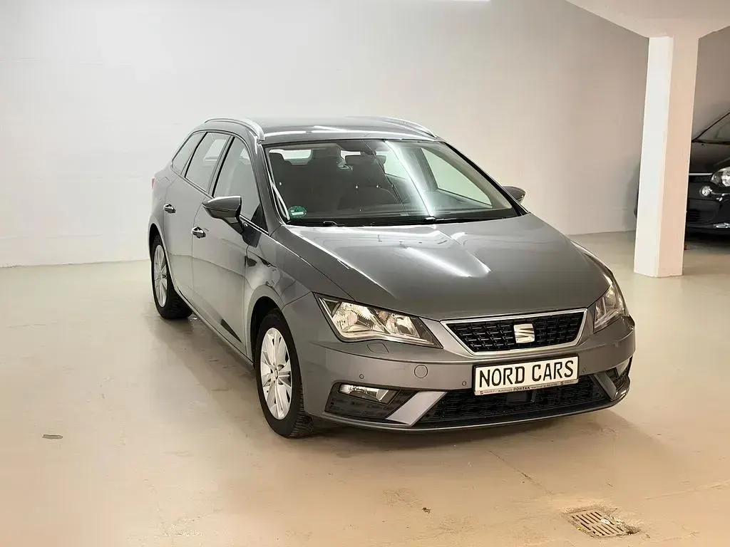 Usata Seat Leon ST 116 CV (85 kW) 2017 Grigio Station wagon