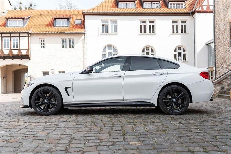 Gebraucht BMW 440 M Performance 326 PS (239 kW) 2019 Weiß Limousine