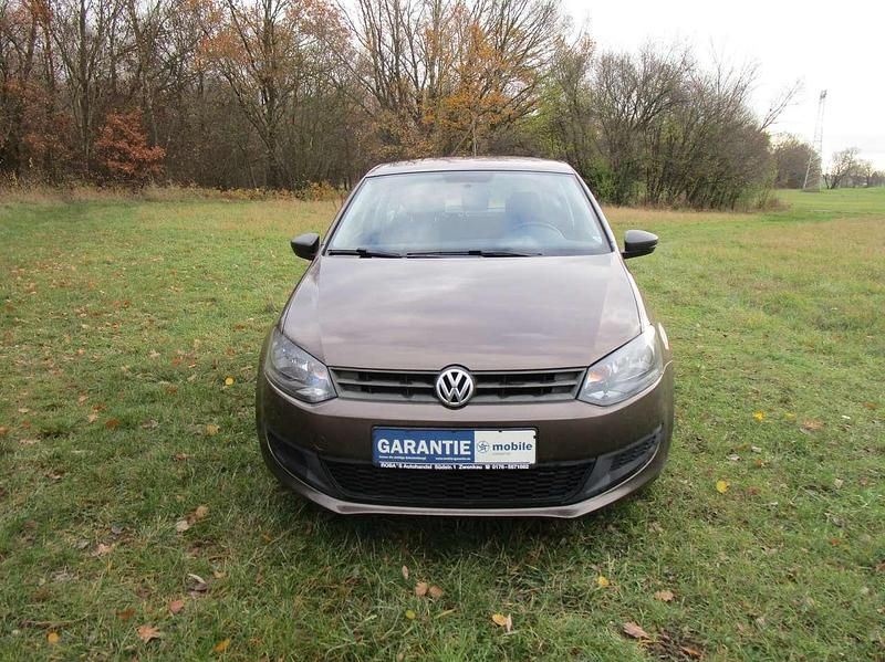 Toffeebraun metallic Gebraucht 2012 VW Polo Trendline Kleinwagen | 4.800 € (Fairer Preis) - Bild 1/4