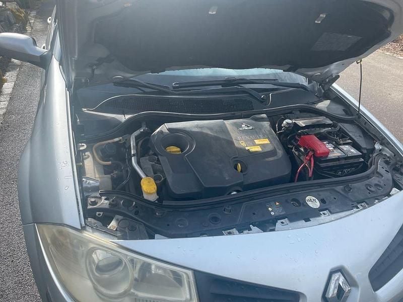 Gebraucht Renault Mégane II Authentique 86 PS (63 kW) 2007 Silber Limousine